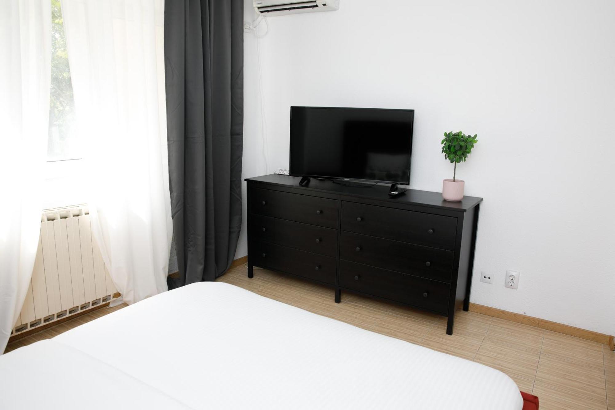 Color Apartments Corneliu Coposu No3 Bucarest Exterior foto