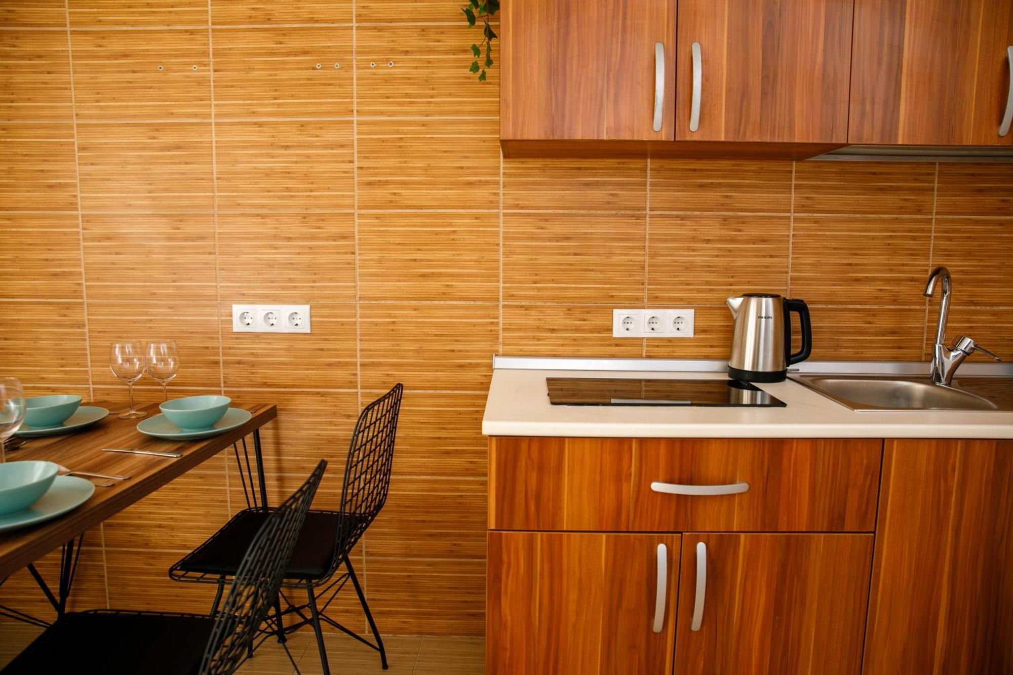 Color Apartments Corneliu Coposu No3 Bucarest Exterior foto